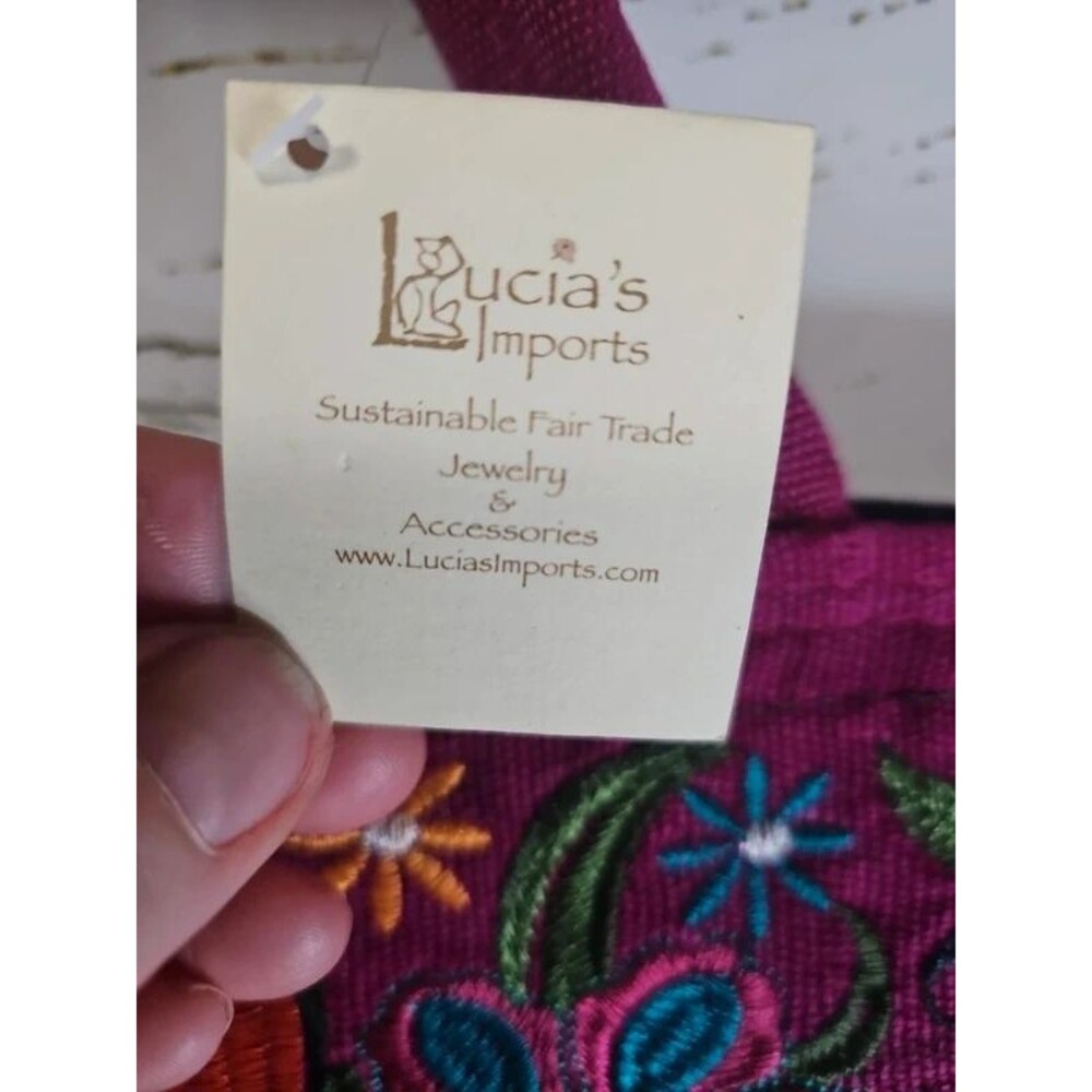 Lucia’s Imports Guatemalan Embroidered Cat Tote Bag Fair Trade Mayan Textile - Picture 2 of 5